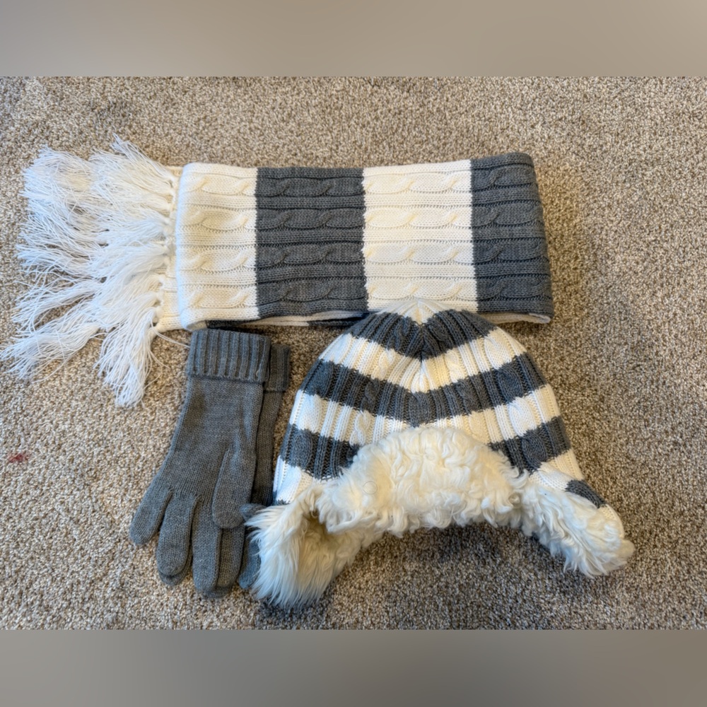 GAP Knit Scarf, Hat and Glove set